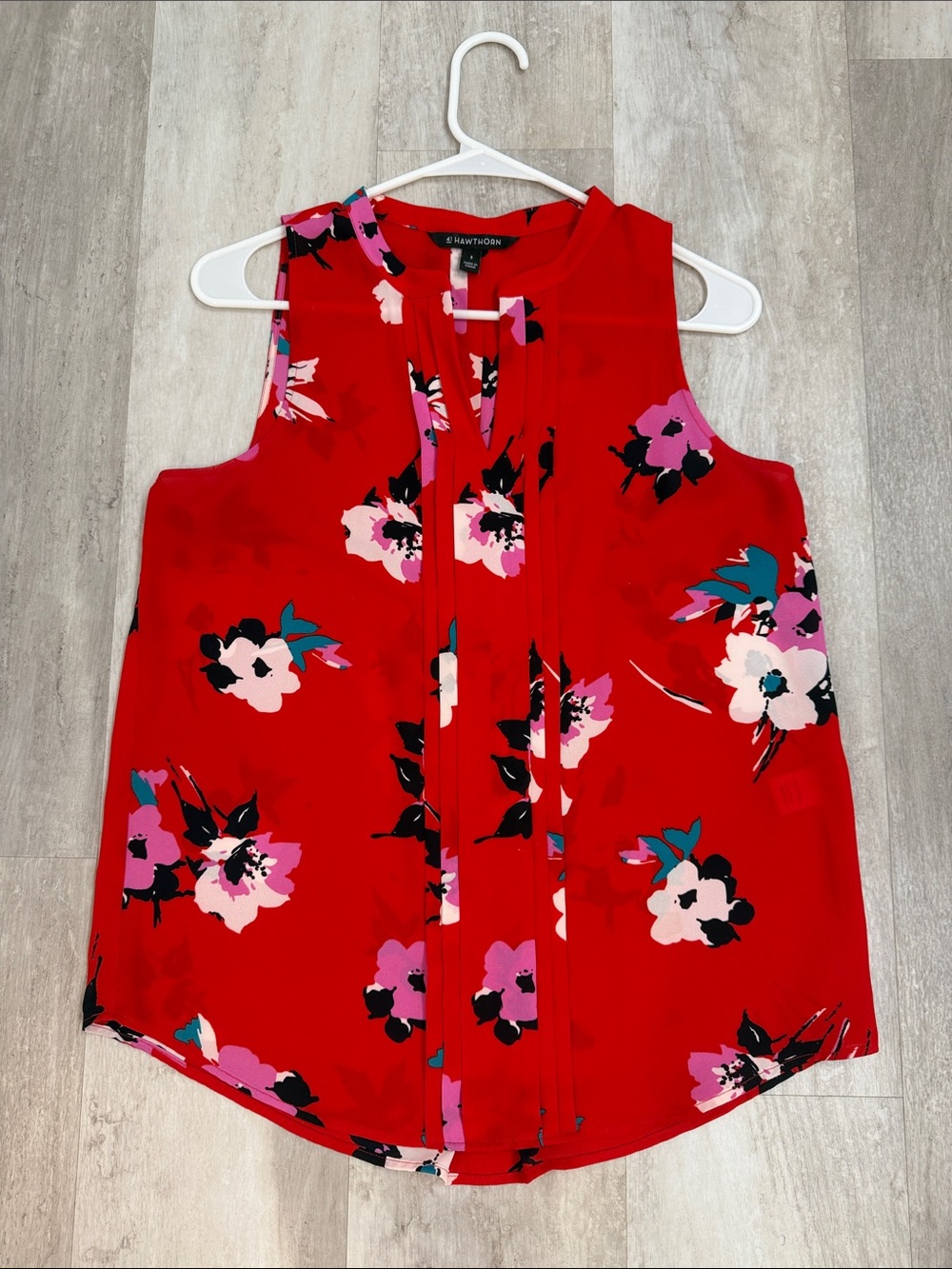 41 Hawthorn Stitchfix Red Floral Sleeveless Blouse